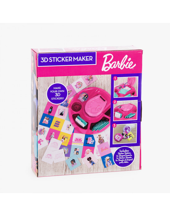 Barbie con accesorios crea stickers 3D